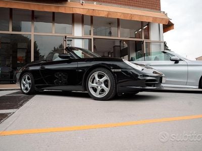 Usata Porsche 911 Carrera Cabriolet 320 CV (235 kW) 2004 Nero Cabrio