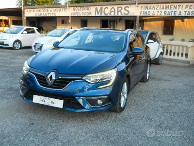 Usata Renault Mégane GrandTour Business 116 CV (85 kW) 2020 Blu Station wagon