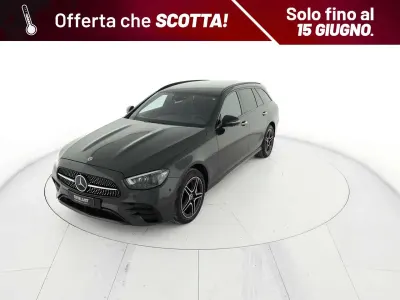 Usata Mercedes E300 Premium Plus 194 CV (142 kW) 2021 Grigio grafite Station wagon