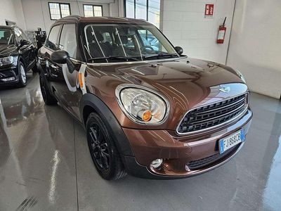 Usata Mini One D Countryman Business 90 CV (66 kW) 2014 Marrone SUV