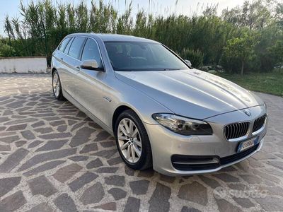 Usata BMW 520 Efficient Dynamics 190 CV (139 kW) 2016 Grigio Station wagon