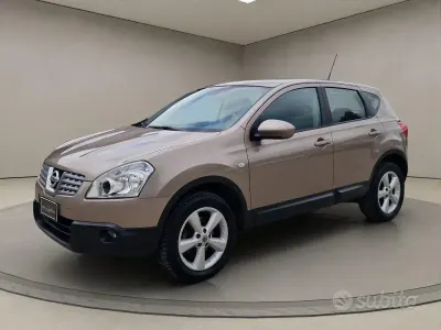Usata Nissan Qashqai Acenta 106 CV (77 kW) 2010 Grigio SUV