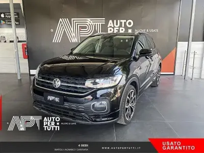 Usata VW T-Cross R-line 116 CV (85 kW) 2020 Nero SUV