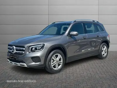 Usata Mercedes GLB180 Business 116 CV (85 kW) 2023 Grigio scuro SUV
