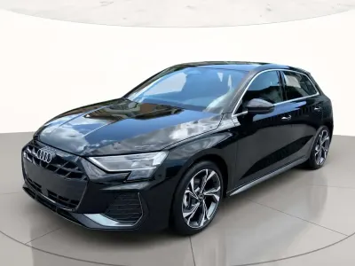 Nuova Audi A3 S-Line 150 CV (110 kW) 2026 Nero mito metallizzato Berlina