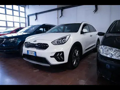 Usata Kia Niro Style 141 CV (103 kW) 2021 Grigio SUV