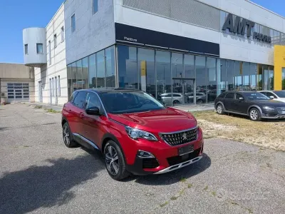 Usata Peugeot 3008 Allure 131 CV (96 kW) 2020 Rosso SUV