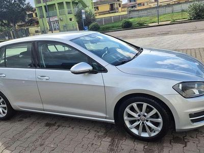 Usata VW Golf VII Highline 105 CV (77 kW) 2015 Berlina