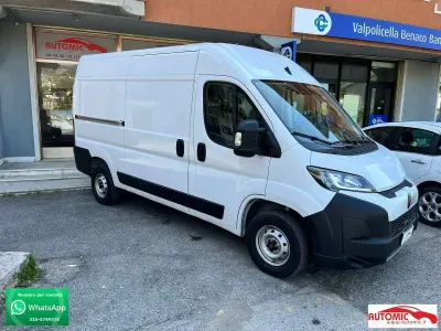 Usata Citroën Jumper 140 CV (102 kW) 2024 Bianco Monovolume