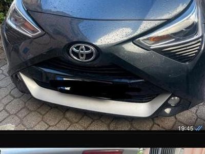 Grigio Usata 2019 Toyota Aygo Connect Style Utilitaria | 9900 € (Buon prezzo)