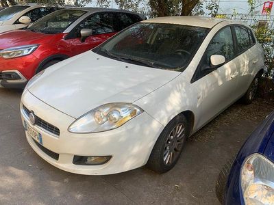 Usata Fiat Bravo Emotion 89 CV (65 kW) 2010 Bianco Utilitaria