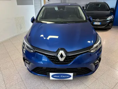 Usata Renault Clio V Intens 86 CV (63 kW) 2020 Blu/azzurro Berlina