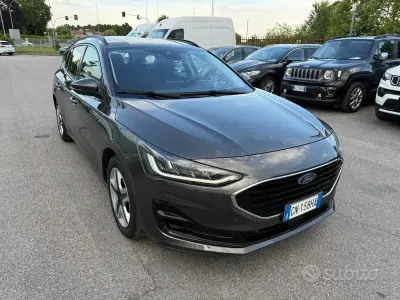 Usata Ford Focus Business Edition 120 CV (88 kW) 2023 Grigio Station wagon