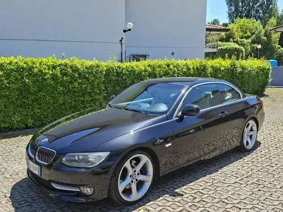 Usata BMW 330 Cabriolet 245 CV (180 kW) 2011 Nero Cabrio