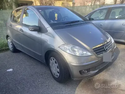 Usata Mercedes A180 2007 Grigio Berlina