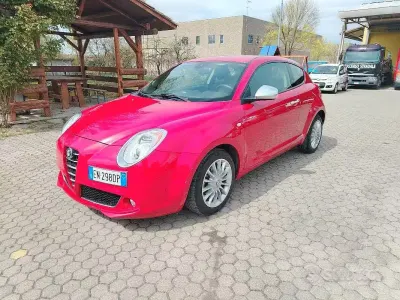Gebraucht Alfa Romeo MiTo 85 PS (62 kW) 2012 Rot Kleinwagen