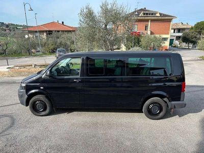 usata VW Caravelle T5passo lungo