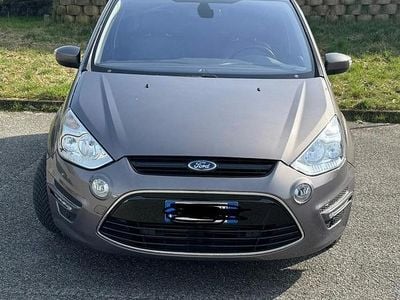 Usata Ford S-MAX Titanium 2015 Monovolume