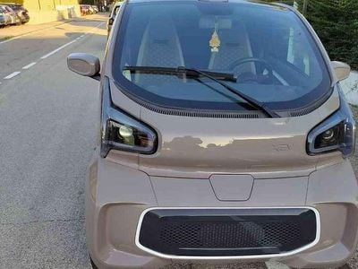 Usata XEV Yoyo 14 kW (20 CV) 2024 Grigio Utilitaria