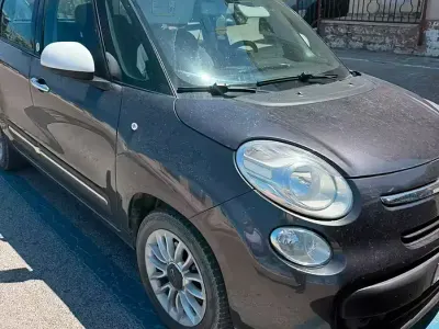 Usata Fiat 500L Living 105 CV (77 kW) 2014 Grigio Monovolume