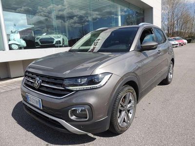 Usata VW T-Cross Advance 110 CV (80 kW) 2021 Grigio SUV