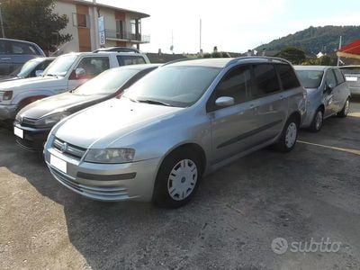 Usata Fiat Stilo 120 CV (88 kW) 2008 Grigio Station wagon