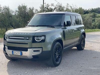 Usata Land Rover Defender 241 CV (177 kW) 2020 Verde SUV