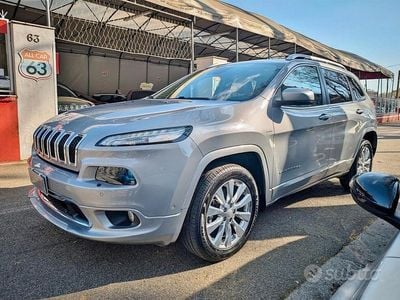 Usata Jeep Cherokee Overland 200 CV (147 kW) 2019 Grigio SUV