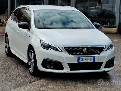 Begagnad Peugeot 308 GT-line 131 HK (96 kW) 2020 Vit Kombi
