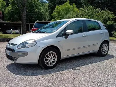 Occasion Fiat Punto Evo Dynamic 77 PK (56 kW) 2010 Grijs Hatchback