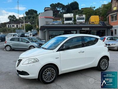 Usata Lancia Ypsilon S 95 CV (69 kW) 2012 Bianco Utilitaria