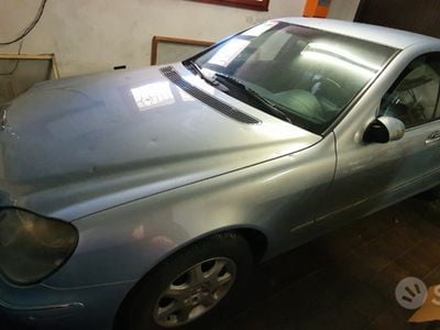 Usata Mercedes 320 1999 Berlina