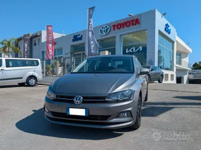 Usata VW Polo Comfortline 95 CV (69 kW) 2020 Grigio Utilitaria