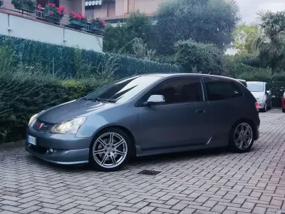 Usata Honda Civic Type R 200 CV (147 kW) 2006 Berlina
