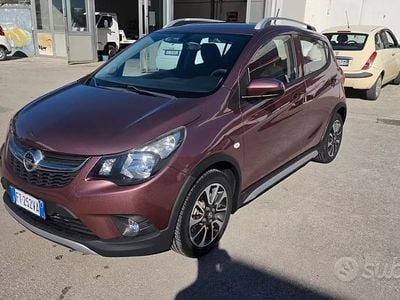Usata Opel Karl Rocks 73 CV (53 kW) 2019 Viola Utilitaria