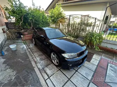 Usata BMW 120 M Sport 177 CV (130 kW) 2009 Nero Utilitaria