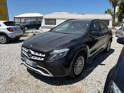 Mercedes GLA200