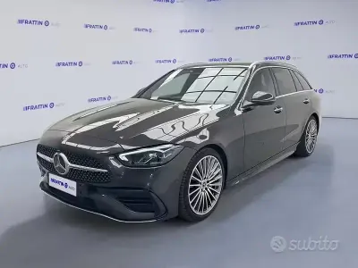 Usata Mercedes C220 Premium 200 CV (147 kW) 2023 Grigio scuro Station wagon
