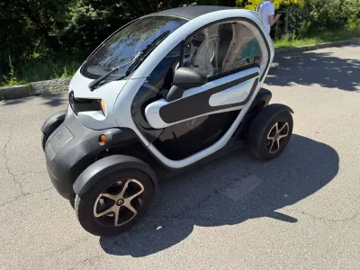 Usata Renault Twizy Urban 12 kW (17 CV) 2012 Grigio Utilitaria