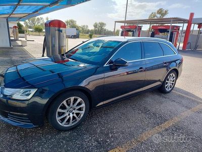 Usata Audi A4 Business 150 CV (110 kW) 2017 Blu Station wagon