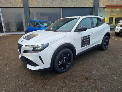 Nuova Alfa Romeo Junior 145 CV (106 kW) 2025 Bianco SUV