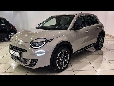 Usata Fiat 600 100 CV (73 kW) 2024 Beige Berlina