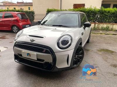 Usata Mini Cooper S Resolute Edition 178 CV (130 kW) 2022 Bianco Utilitaria