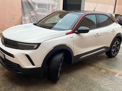 Usata Opel Mokka 100 CV (73 kW) 2023 Bianco SUV