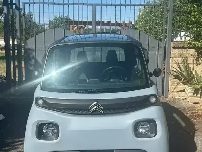 Usata Citroën AMI 2024 Grigio Berlina