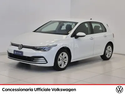 Usata VW Golf VII Life 110 CV (80 kW) 2021 Utilitaria