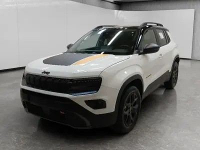 Nuova Jeep Avenger North 145 CV (106 kW) 2025 Bianco SUV
