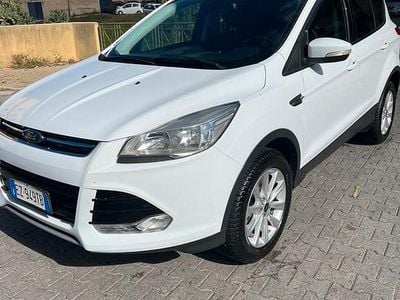 Usata Ford Kuga Titanium 150 CV (110 kW) 2015 Bianco SUV