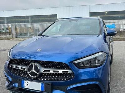 Usata Mercedes GLA250 AMG Line Premium 224 CV (164 kW) 2023 Blu/azzurro SUV