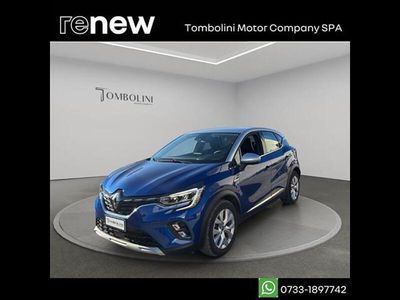 Usata Renault Captur Intens 160 CV (117 kW) 2020 Blu scuro SUV